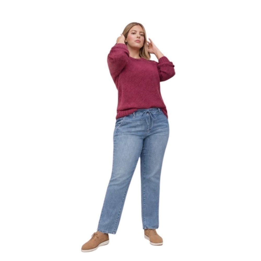 Torrid Pull-On Boyfriend Straight Mid-Rise Medium Wash Jeans, Size 1XT